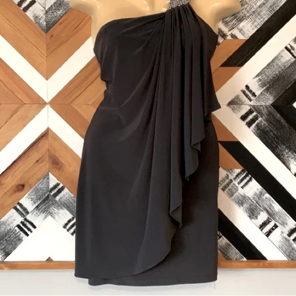 Le chateau one shoulder dress